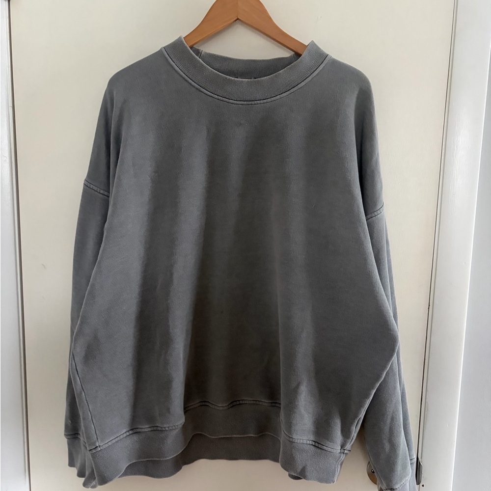 Abercrombie & Fitch Charcoal Crewneck Sweater